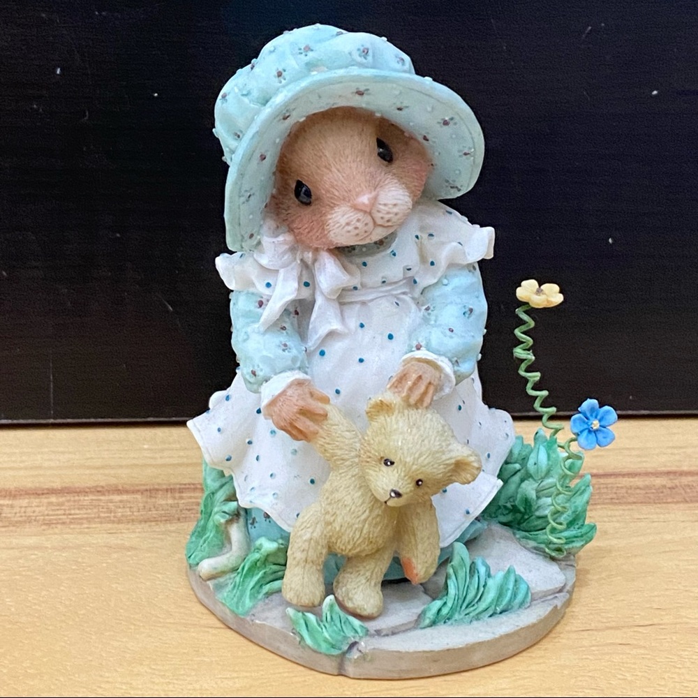 Vintage 1996 ENESCO Mouse Tails “A Child’s Prayer” M7/957 Mouse Figurine